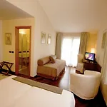 Della Roccia Hotel 4*