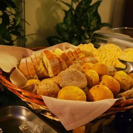 Della Roccia Varano deʼ Melegari