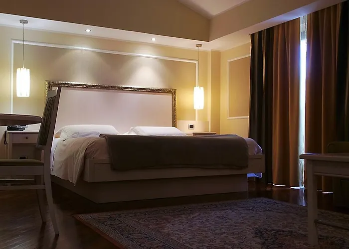 Della Roccia 호텔 4*