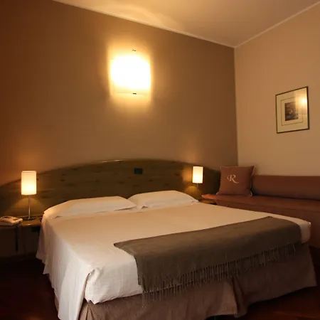 Della Roccia 4* Varano deʼ Melegari