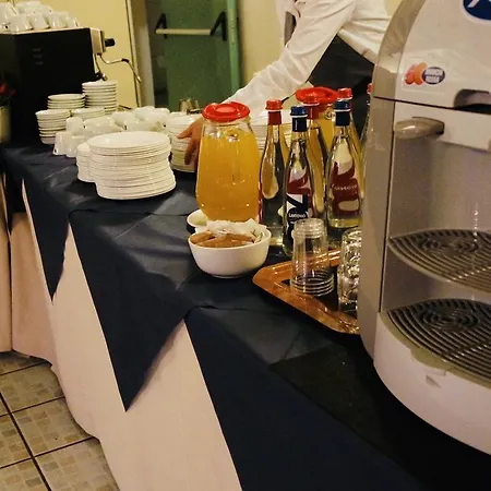 酒店 阿尔波哥德拉罗希亚酒店