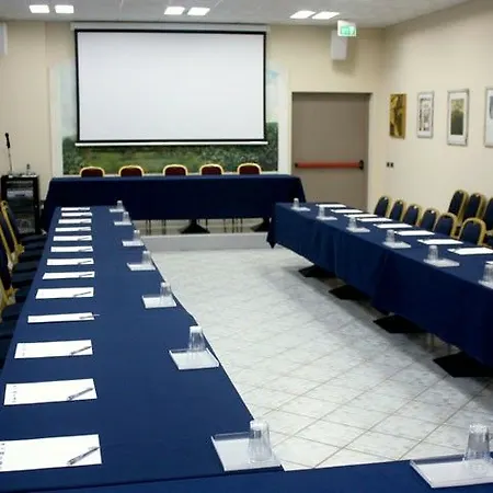 Della Roccia Otel 4*