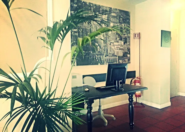 Della Roccia Hotel Varano deʼ Melegari