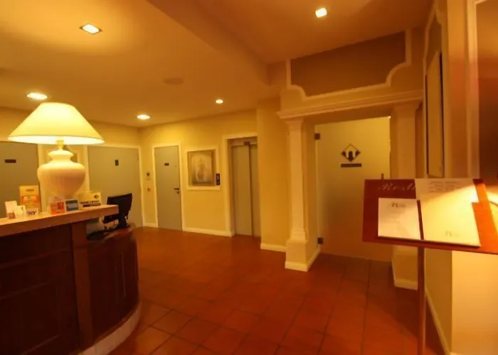 Della Roccia 4* Varano de' Melegari