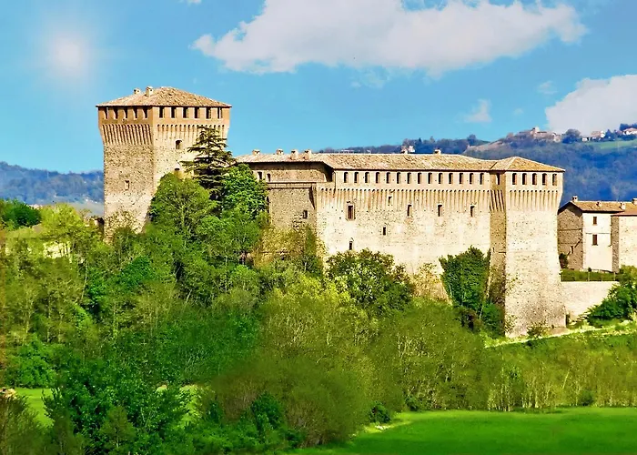 Della Roccia Varano deʼ Melegari